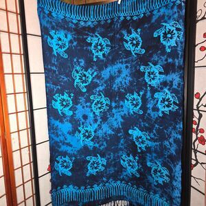 🌺 Vintage Blue Tie-Dye Sarong — Hibiscus Floral Print 🌺